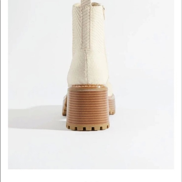 COPY - NWT ALTARD STATE BOOTIES 9 - Picture 6 of 7